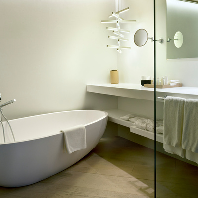 Salle de bain dans la Suite du Mercer Hotel Barcelona